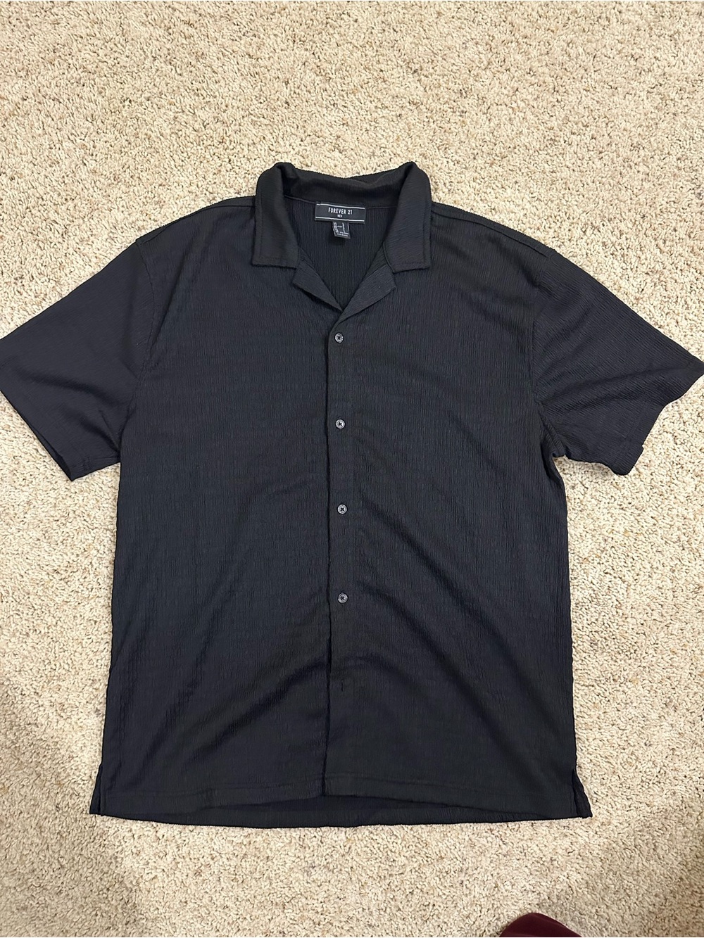 Forever 21 Black Short Sleeve Button-Down Camp Shirt